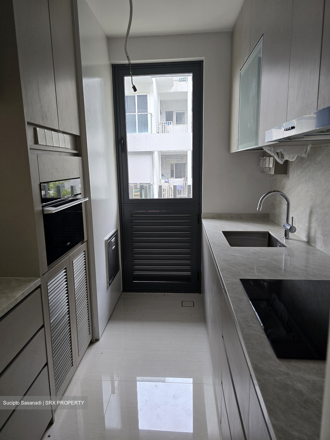 Lorong L Telok Kurau (D15), Apartment #570086581